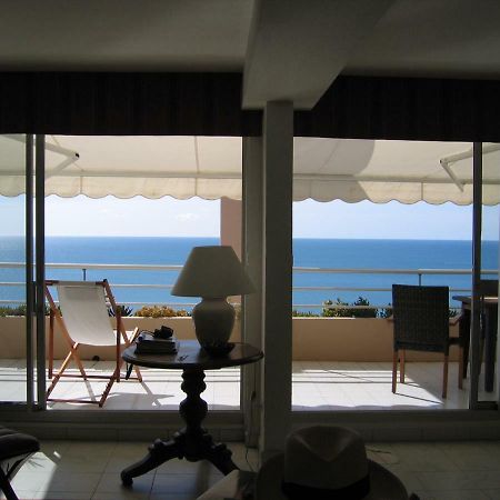 Luxury Apartment Facing The Mediterranean Сет Екстериор снимка